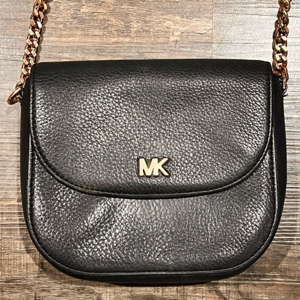 FINAL PRICE Michael Kors Black Small Half Dome Leather Crossbody